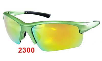 2300